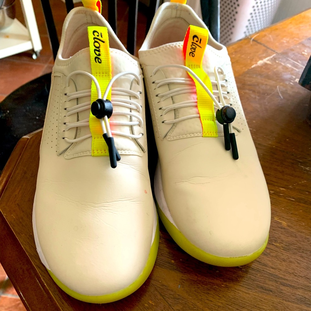 Clove Nursing shoes Size 9 Pink Lemonade